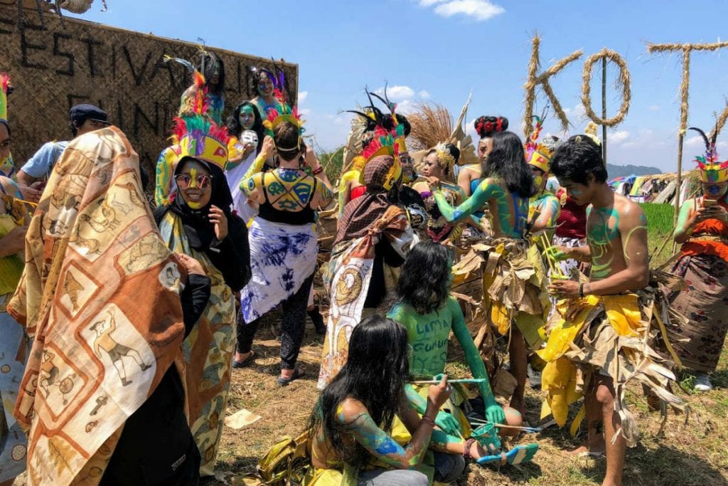 Victorian College of the Arts and Indonesian Institute of the Arts participants preparing for performance at the 17th Festival Lima Gunung, Wonolelo, Java, Indonesia, August 2018. Photo by Ruth DeSouza.