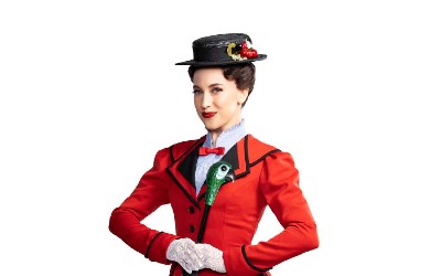 Stefanie Jones as Mary Poppins. Photo by Daniel Boud.