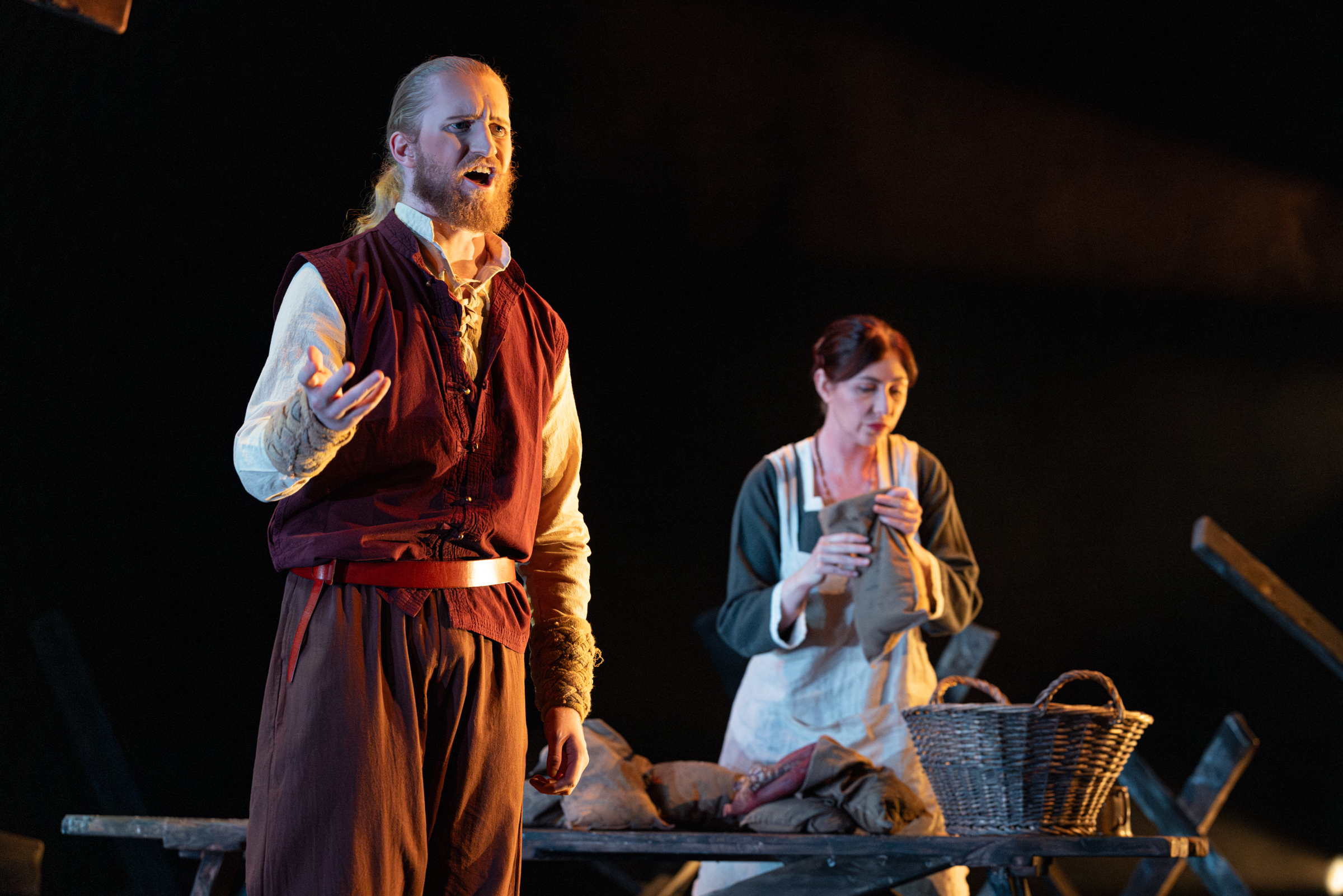A male and female performer in Hansel and Gretel the opera